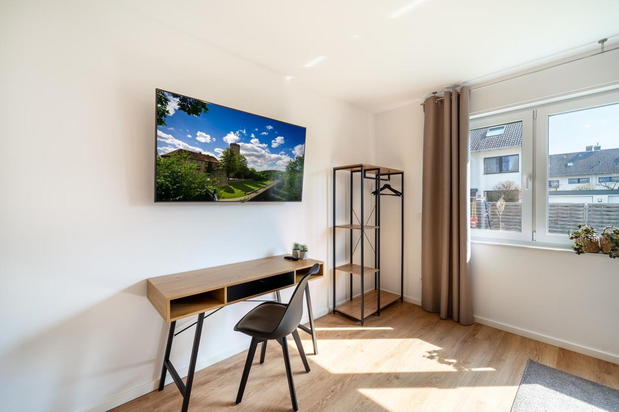 Raw-flat - Miller - Terrasse - Modern * Bielefeld