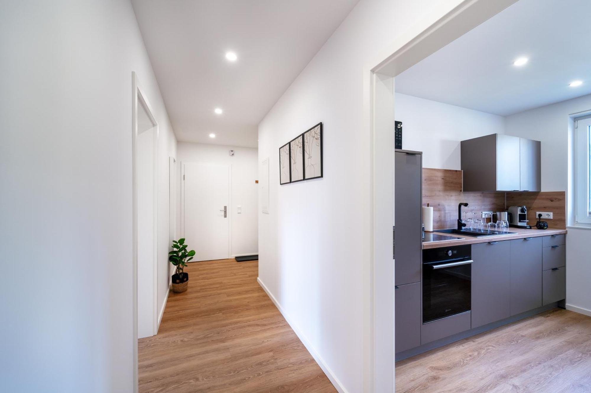 Raw-flat - Miller - Terrasse - Modern * Bielefeld